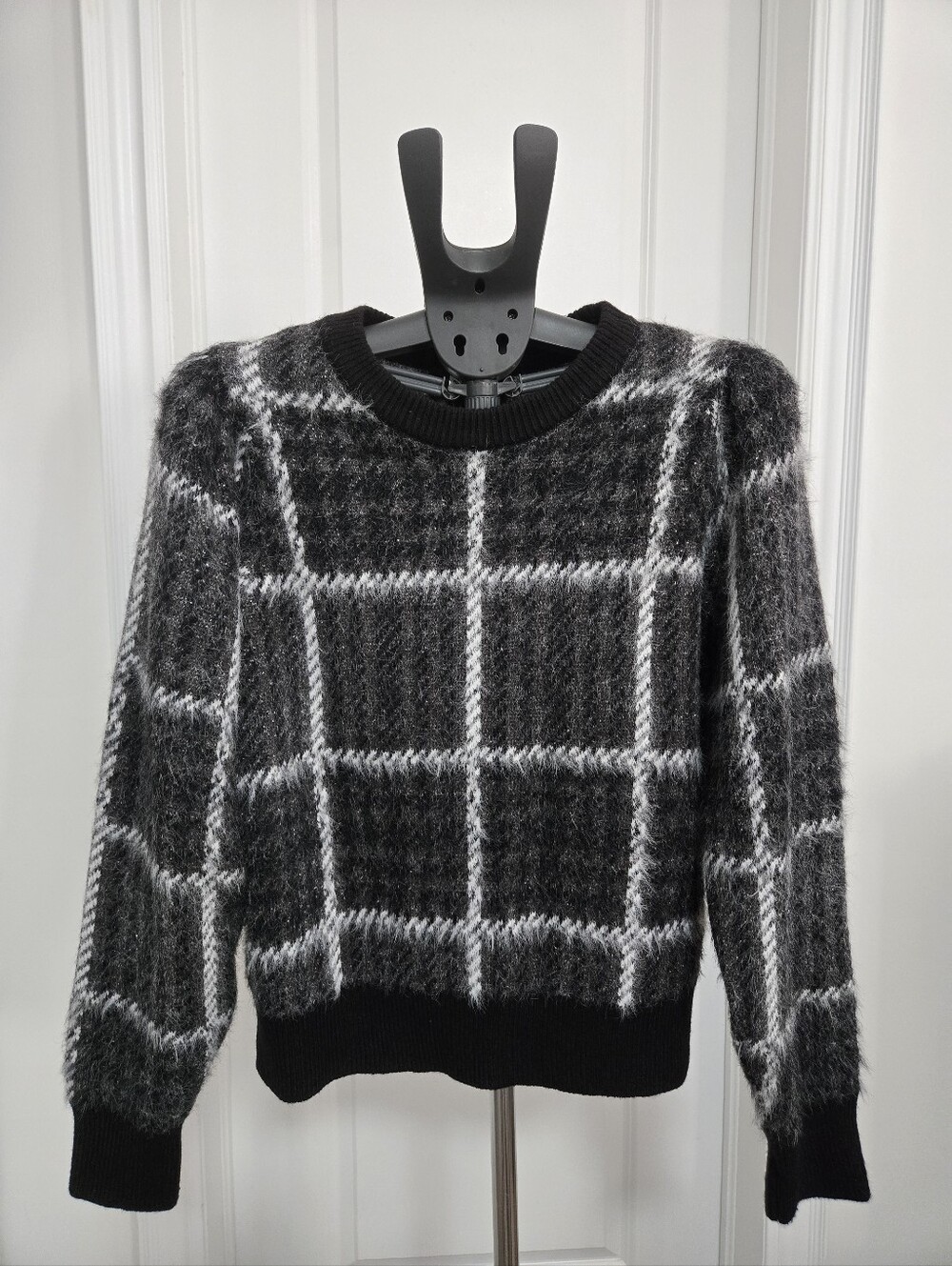 Dkny Women's Black Oversized Plaid Crewneck Metallic Sweater Size S
